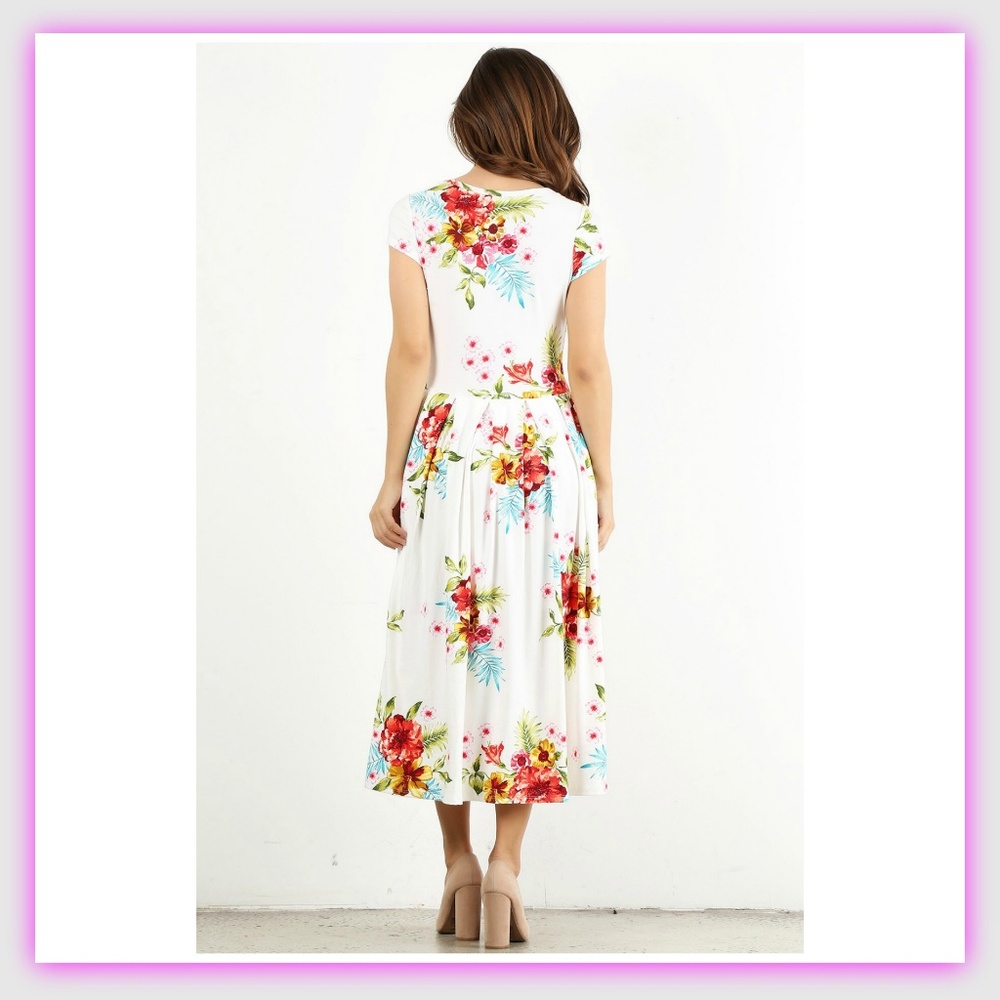 APRIL'S WHITE FLORAL DRESS - Picture 3 of 4